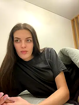 little belucci online show from 11, 11, 2025