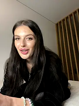 little belucci online show from 22, 11, 2025