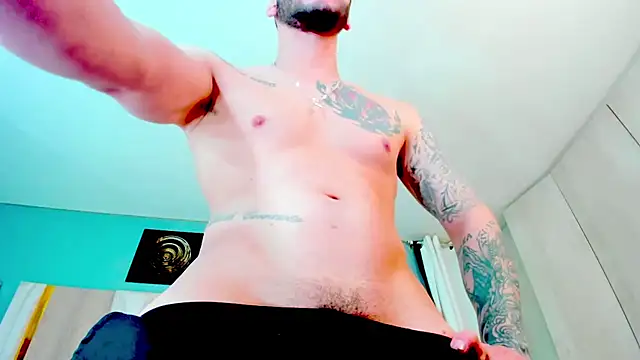 hottstuffx69 online show from 9, 11, 2025