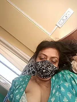 Snapshot of love_suman chatting on 17, 1, 2026 love suman online show from 17, 1, 2026