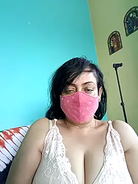 Snapshot of love_suman chatting on 7, 2, 2026 love suman online show from 7, 2, 2026