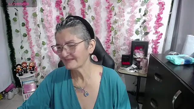 bety-cum2 online show from 22, 3, 2025