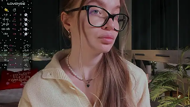 Snapshot of Virtual_Girll chatting on 23, 12, 2024 Virtual Girll online show from 23, 12, 2024