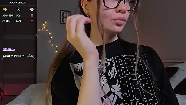 Snapshot of Virtual_Girll chatting on 24, 9, 2025 Virtual Girll online show from 24, 9, 2025