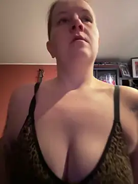 wetgerman 2 online show from 17, 2, 2025