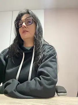 Snapshot of SWEETLILY18 chatting on 12, 2, 2025 SWEETLILY18 online show from 12, 2, 2025