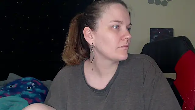Snapshot of ToxicLilly chatting on 10, 3, 2025 ToxicLilly online show from 10, 3, 2025