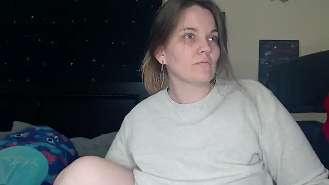 Snapshot of ToxicLilly chatting on 11, 3, 2025 ToxicLilly online show from 11, 3, 2025