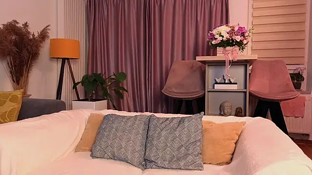 MayaCroft online show from 16, 2, 2026