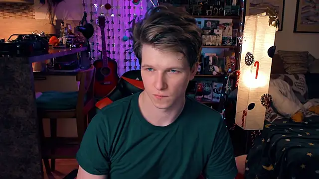 Breston Sweet online show from 15, 12, 2024