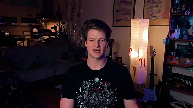 Breston Sweet online show from 20, 12, 2024