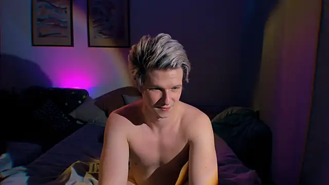 Breston Sweet online show from 19, 9, 2025