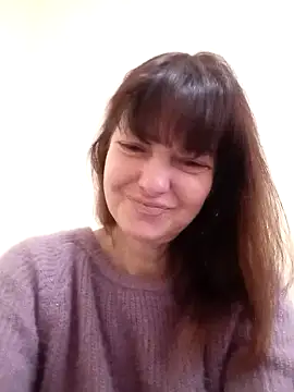 Snapshot of TiAmorre chatting on 7, 1, 2025 TiAmorre online show from 7, 1, 2025