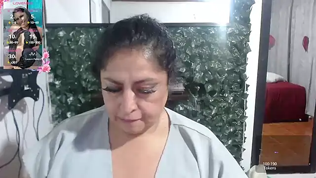 Keyla01  online show from 8, 3, 2025