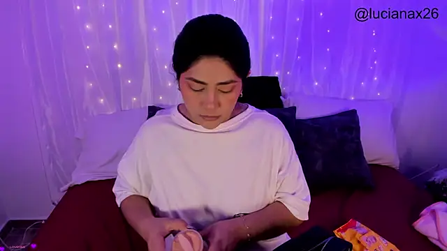 lucy26  online show from 25, 11, 2025