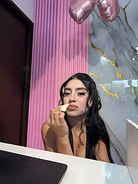 Victoria adaams online show from 14, 3, 2026