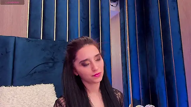 Snapshot of VanessaAngel chatting on 6, 1, 2025 VanessaAngel online show from 6, 1, 2025