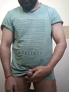 Snapshot of mahi-singh43 chatting on 4, 12, 2024 mahi-singh43 online show from 4, 12, 2024