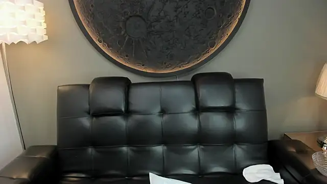 miss sharlotte18 online show from 18, 2, 2025