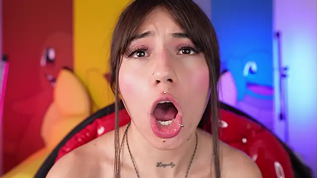 miss sharlotte18 online show from 31, 1, 2026