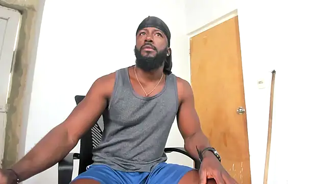 Snapshot of DaleHamilton chatting on 11, 2, 2025 DaleHamilton online show from 11, 2, 2025