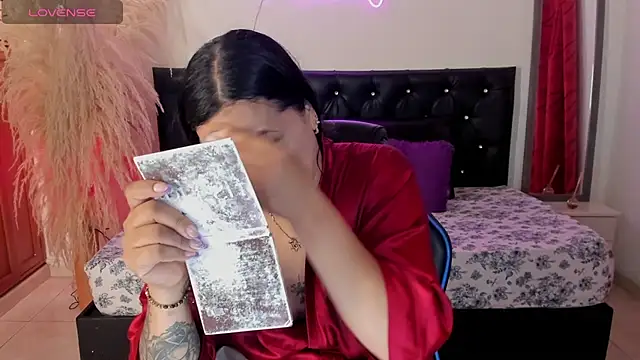 Bianka olivetto021 online show from 23, 2, 2025