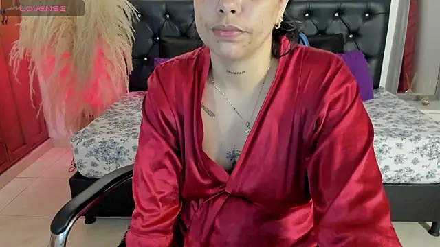 Bianka olivetto021 online show from 3, 3, 2025