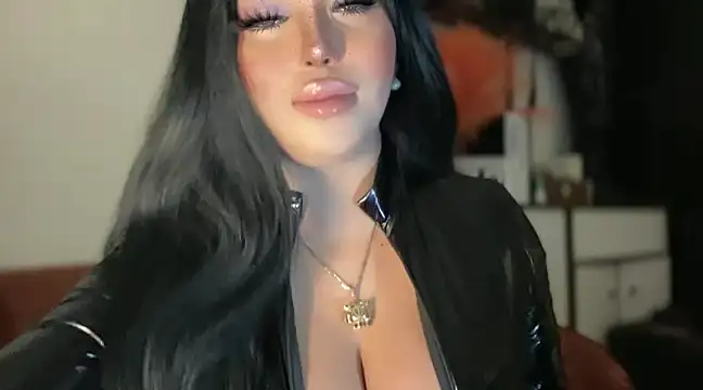 BigDominaMia online show from 26, 2, 2025