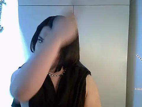 Snapshot of StrawberryWine07 chatting on 22, 1, 2025 StrawberryWine07 online show from 22, 1, 2025