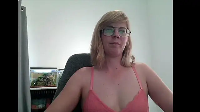 SavannaGirly online show from 12, 3, 2025