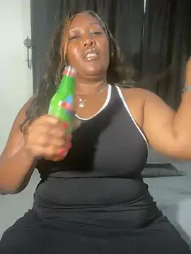 Snapshot of Cardiebae89 chatting on 7, 6, 2026 Cardiebae89 online show from 7, 6, 2026