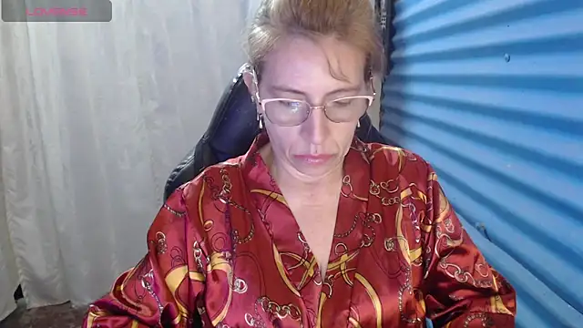 Chayla Ruiz online show from 28, 3, 2026