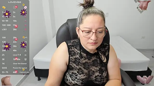 alejandra milf  online show from 12, 3, 2025