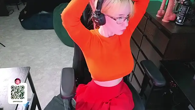 Maya Viola online show from 2, 7, 2026