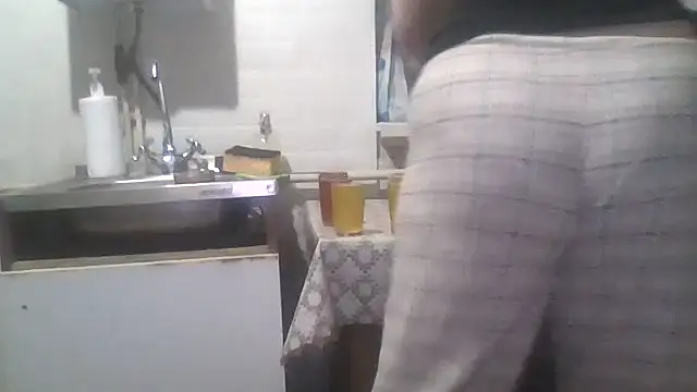 Snapshot of NansyyyaLiannkkaasssssa78 chatting on 18, 1, 2025 NansyyyaLiannkkaasssssa78 online show from 18, 1, 2025