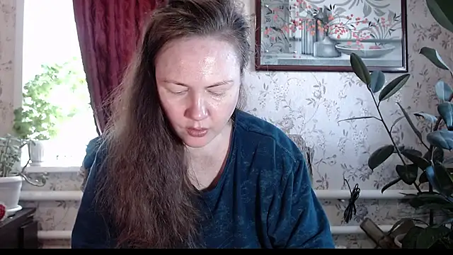 EmilyDoth online show from 21, 4, 2026