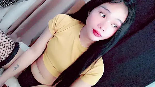 amomentoflust69 online show from 2, 3, 2026