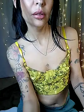 Snapshot of Masha_Real_84 chatting on 13, 10, 2025 Masha Real 84 online show from 13, 10, 2025
