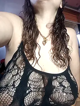 Snapshot of hotbabes163 chatting on 6, 5, 2026 hotbabes163 online show from 6, 5, 2026