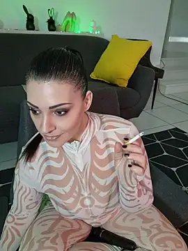 Snapshot of AryaSummersReal chatting on 14, 6, 2026 AryaSummersReal online show from 14, 6, 2026