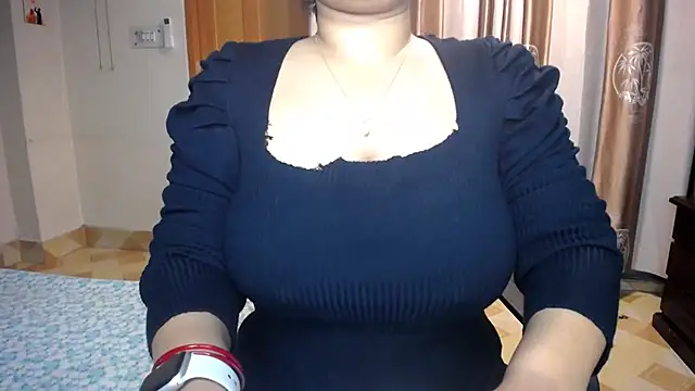 Snapshot of lady_maeda_ chatting on 10, 10, 2025 lady maeda online show from 10, 10, 2025