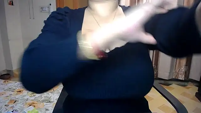 lady maeda  online show from 20, 11, 2025