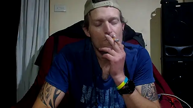 Snapshot of the-billy-blue chatting on 16, 6, 2026 the-billy-blue online show from 16, 6, 2026