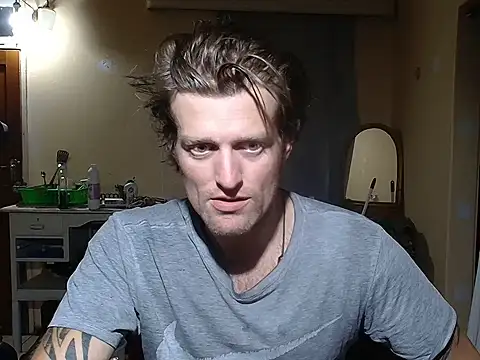 Snapshot of the-billy-blue chatting on 7, 7, 2026 the-billy-blue online show from 7, 7, 2026