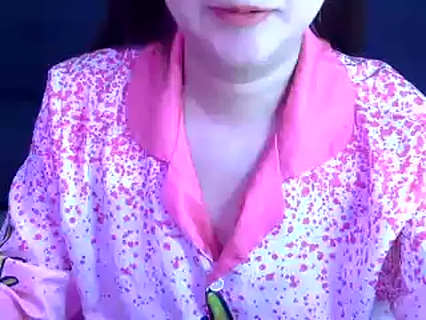 Bee 2k online show from 28, 11, 2025