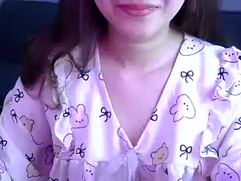 Snapshot of Bee_2k chatting on 4, 5, 2026 Bee 2k online show from 4, 5, 2026