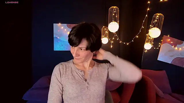 LorenDaze online show from 15, 1, 2025