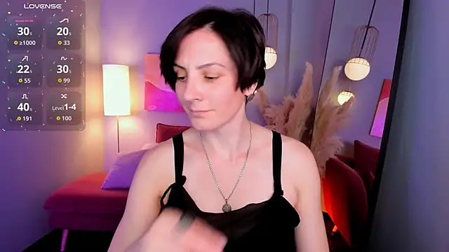 Snapshot of LorenDaze chatting on 10, 7, 2026 LorenDaze online show from 10, 7, 2026