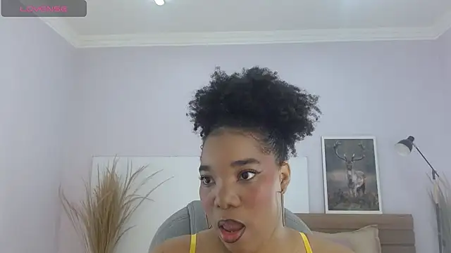 Snapshot of kimara_lion chatting on 24, 6, 2026 kimara lion online show from 24, 6, 2026
