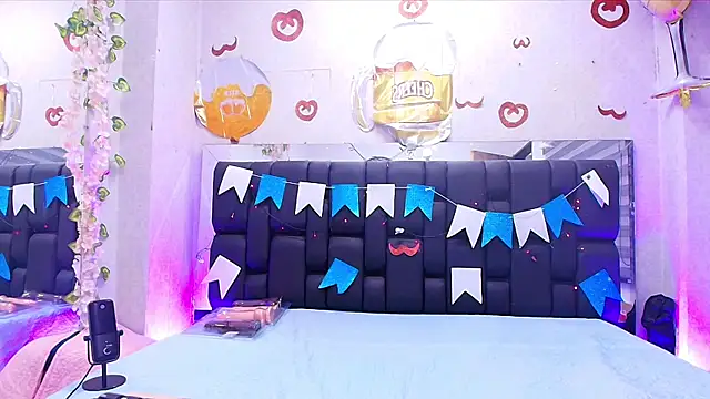  carolina fox online show from 27, 9, 2025